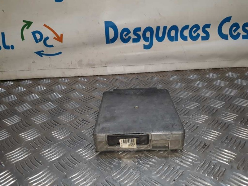 Recambio de centralita motor uce para ford escort berlina bravo referencia OEM IAM 97AB12A650AA  