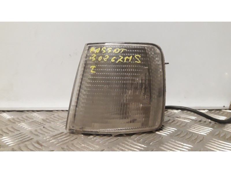 Recambio de piloto delantero izquierdo para volkswagen passat variant (315) básico referencia OEM IAM   