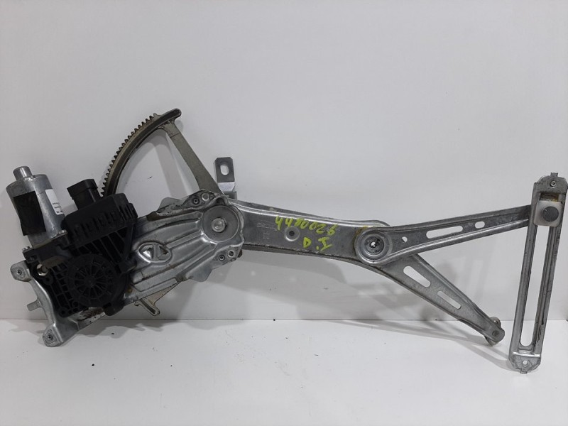 Recambio de elevalunas delantero izquierdo para opel zafira b cosmo referencia OEM IAM 13132220  