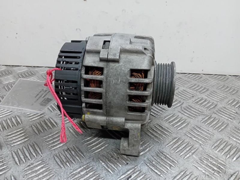 Recambio de alternador para audi a6 berlina (4b2) 2.5 tdi referencia OEM IAM 059903015G  