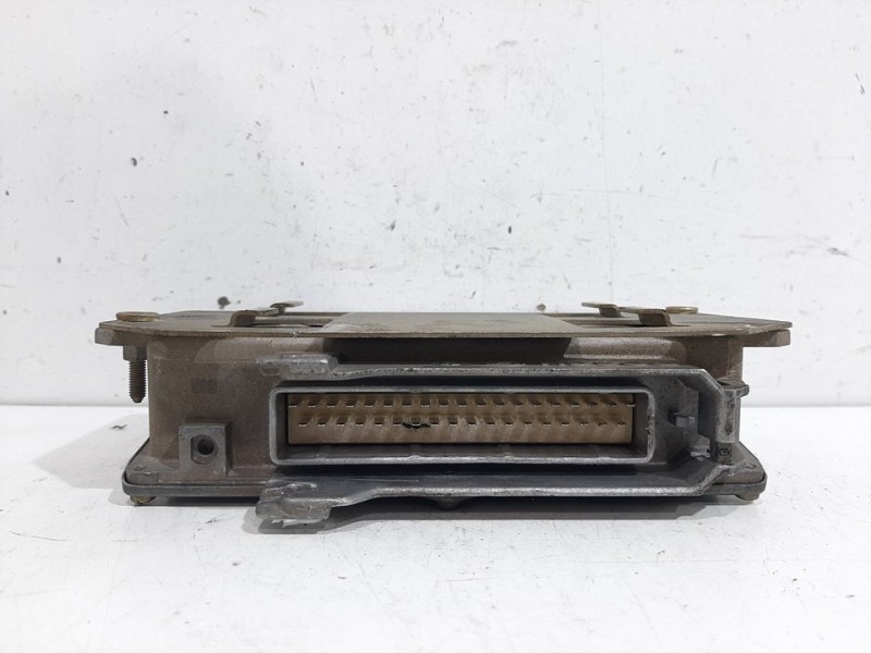 Recambio de centralita motor uce para citroën xsara berlina 1.6i sx referencia OEM IAM   