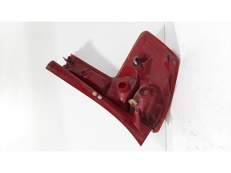 Recambio de piloto trasero izquierdo para citroën c4 berlina vtr plus referencia OEM IAM 6350T8   Recambio de piloto trasero izquierdo para citroën c4 berlina vtr plus referencia OEM IAM 6350T8