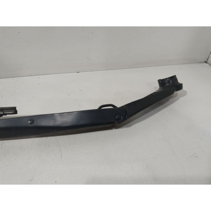 BRAZO LIMPIA DELANTERO DERECHO 98321A4000  - imagen 2