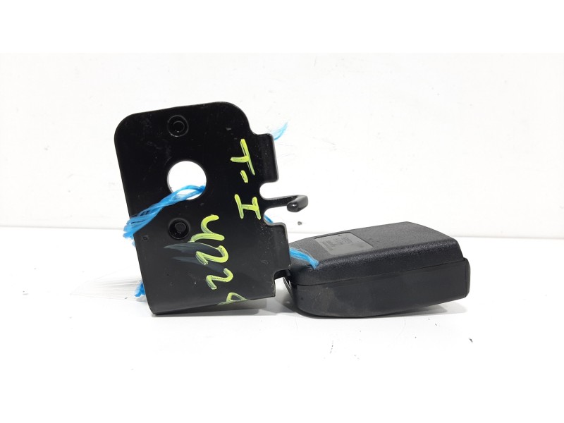 Recambio de enganche cinturon trasero izquierdo para citroën c4 berlina collection referencia OEM IAM 96593929  