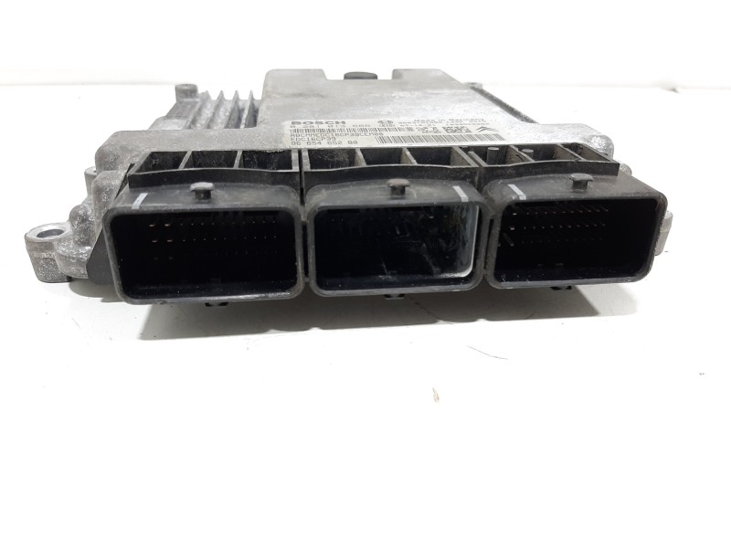 Recambio de centralita motor uce para mitsubishi outlander (cw0) kaiteki 4wd referencia OEM IAM 0281013666 9665465280 9663757980