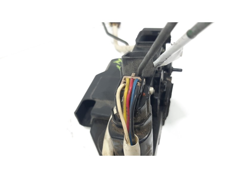 Recambio de cerradura puerta trasera izquierda para hyundai getz (tb) 1.1 básico referencia OEM IAM 814101C020  