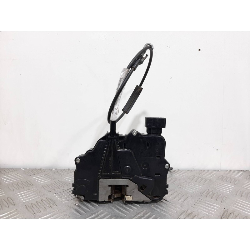 Recambio de cerradura puerta delantera derecha para opel corsa d cosmo referencia OEM IAM 13258274 6 PINES 