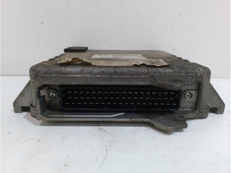 Recambio de centralita motor uce para peugeot 206 berlina xr referencia OEM IAM 9637086980  