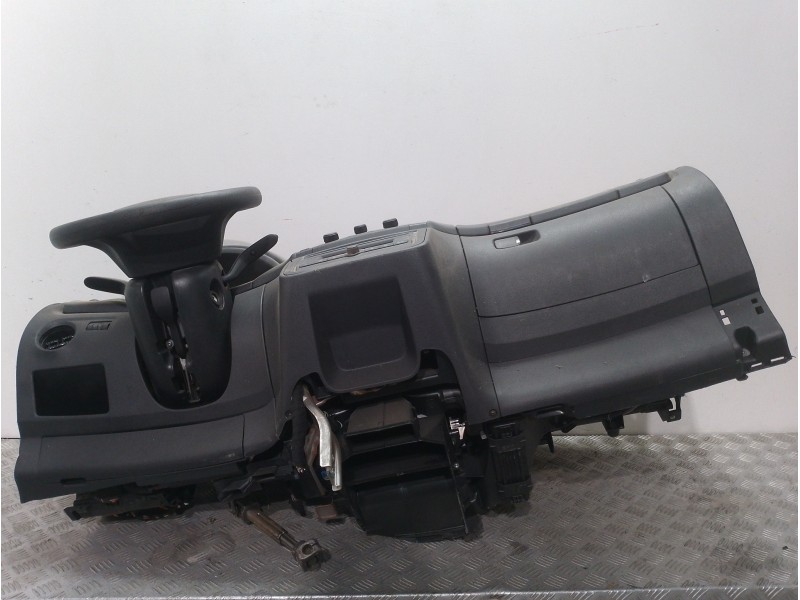 Recambio de salpicadero para skoda fabia (5j2 ) sport referencia OEM IAM 5J1857007EF  