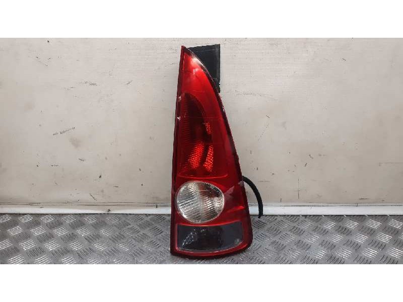 Recambio de piloto trasero derecho para renault espace iv (jk0) grand espace initiale referencia OEM IAM 8200027152  