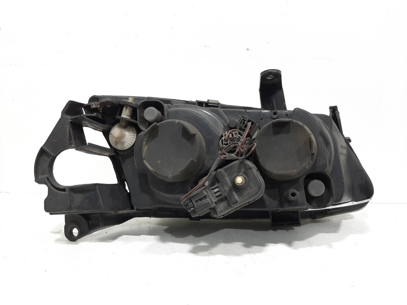 Recambio de faro izquierdo para nissan almera (n16/e) comfort referencia OEM IAM 26060BN01A  