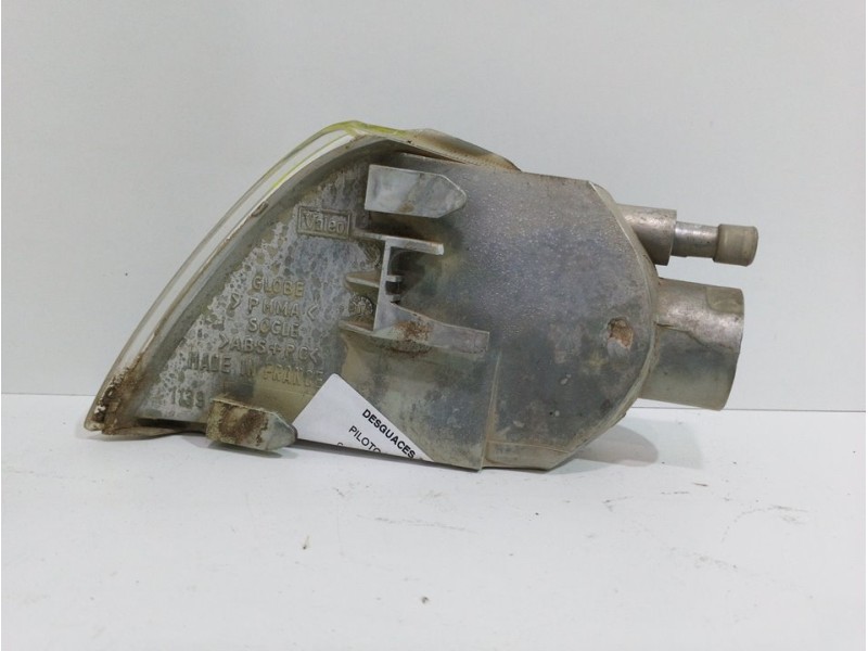 Recambio de piloto delantero derecho para citroën saxo 1.5 d seduction referencia OEM IAM   