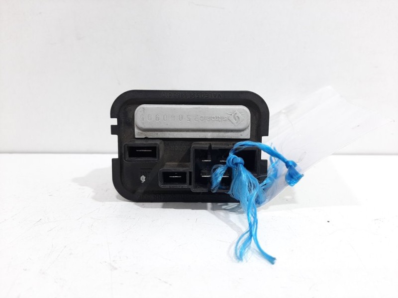 Recambio de resistencia calefaccion para opel astra gtc energy referencia OEM IAM 52488536 25080905 65922