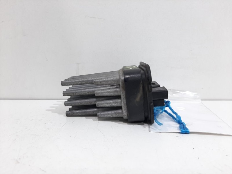 Recambio de resistencia calefaccion para opel astra gtc energy referencia OEM IAM 52488536 25080905 65922