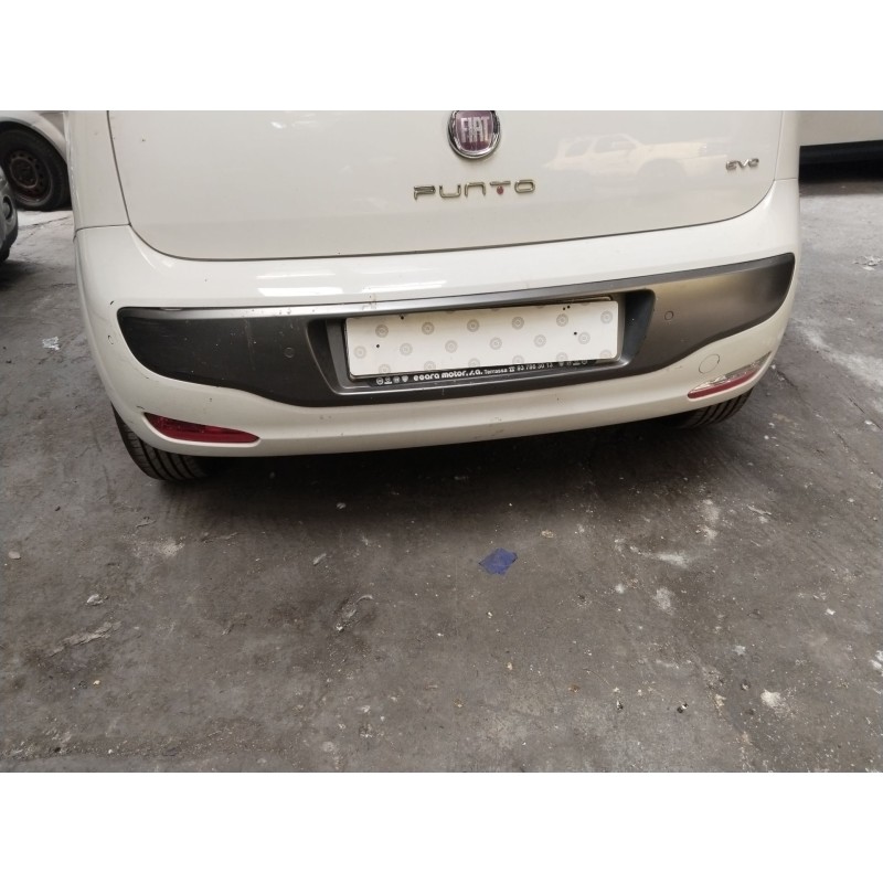 PARAGOLPES TRASERO 00000735516621  - imagen 1