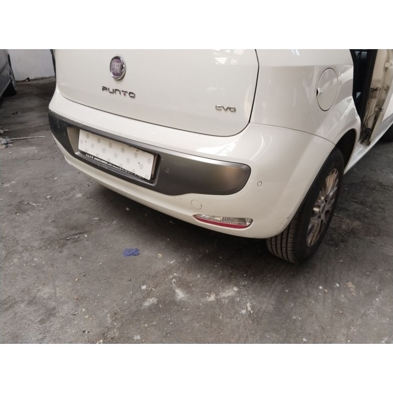 PARAGOLPES TRASERO 00000735516621  - imagen 3