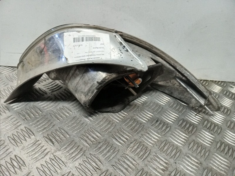Recambio de piloto trasero izquierdo para peugeot 206 berlina referencia OEM IAM  TUNING 