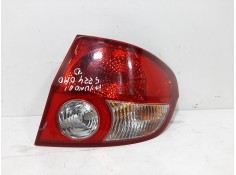 Recambio de piloto trasero derecho para hyundai getz (tb) 1.1 básico referencia OEM IAM 924021C010  