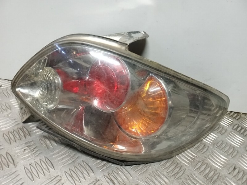 Recambio de piloto trasero derecho para peugeot 206 berlina referencia OEM IAM  TUNING 