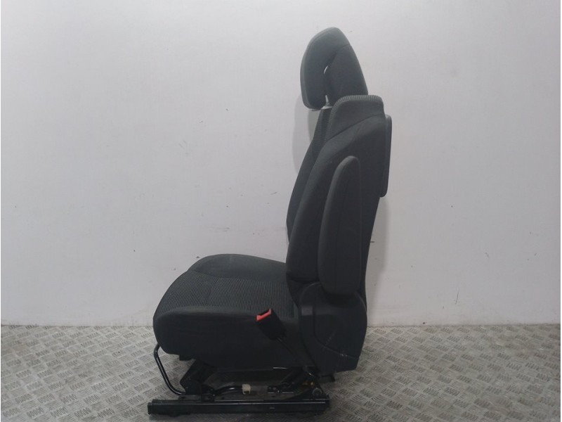 Recambio de asiento delantero derecho para peugeot 5008 active referencia OEM IAM   