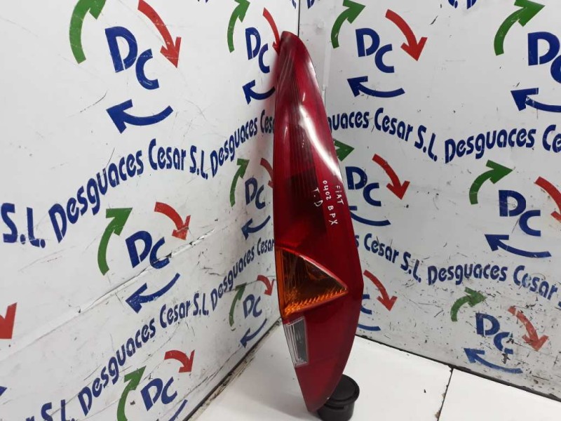 Recambio de piloto trasero derecho para fiat punto berlina (188) 1.2 8v elx (i) referencia OEM IAM   