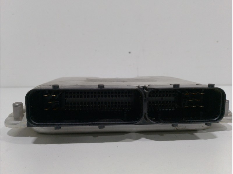 Recambio de centralita motor uce para skoda fabia (5j2 ) sport referencia OEM IAM 038906019NS 0281013082 