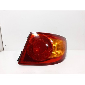 PILOTO TRASERO DERECHO 924022D210 