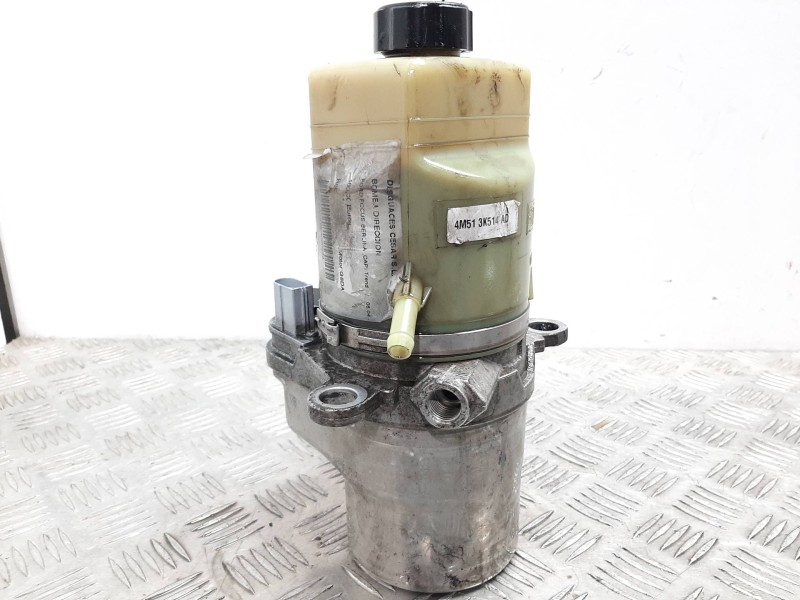 Recambio de bomba direccion para ford focus berlina (cap) trend referencia OEM IAM 4M513K514AD  