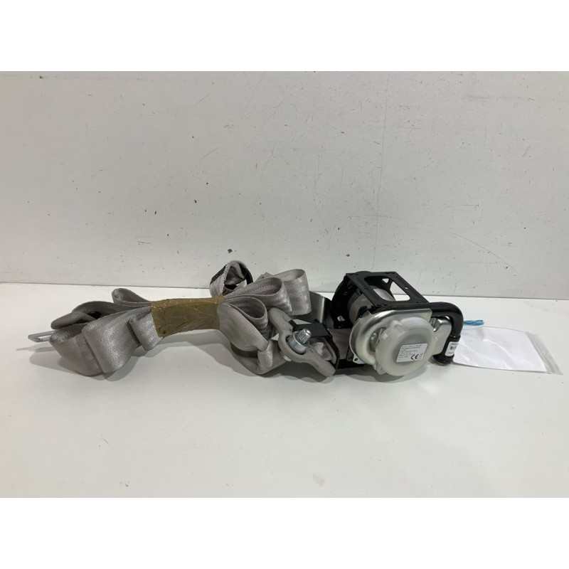 CINTURON SEGURIDAD DELANTERO DERECHO 619017100B  - imagen 3