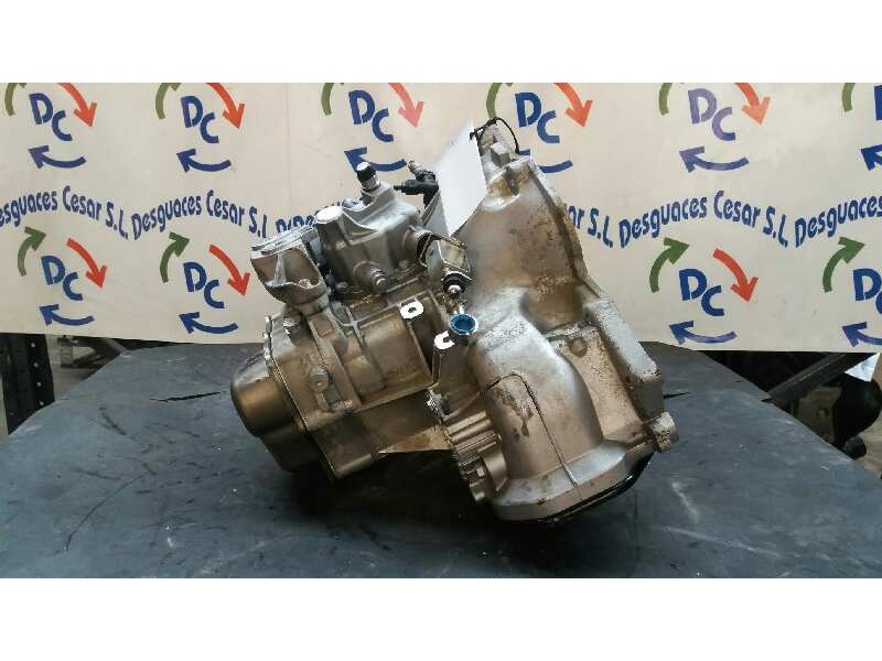 Recambio de caja cambios para opel corsa c comfort referencia OEM IAM A30502F13C381  