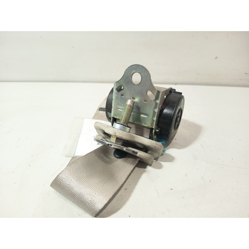 CINTURON SEGURIDAD TRASERO DERECHO 89820F1000WK  - imagen 4