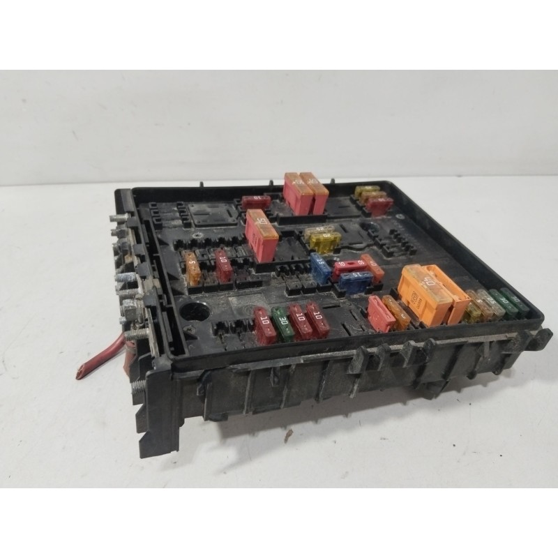 CAJA RELES / FUSIBLES 01394932  - imagen 3