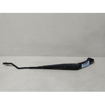 BRAZO LIMPIA DELANTERO DERECHO 983211W000 