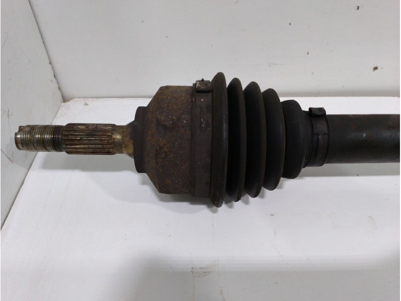 Recambio de transmision delantera derecha para peugeot 207 x-line referencia OEM IAM 9651040480  