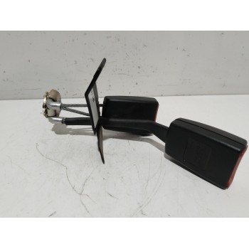 ENGANCHE CINTURON TRASERO CENTRAL 8D0857739D 
