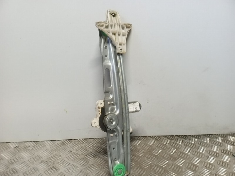 Recambio de elevalunas trasero izquierdo para opel vectra c berlina club referencia OEM IAM  comfor 