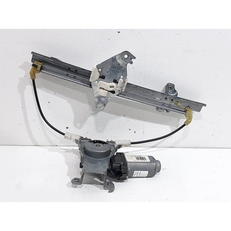 ELEVALUNAS TRASERO DERECHO 82700JD40A 402190A  - imagen 2