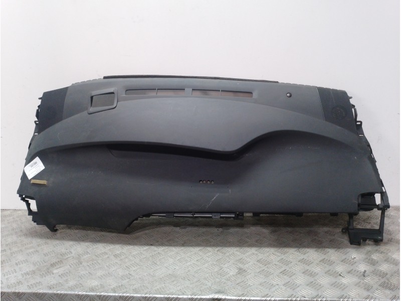 Recambio de salpicadero para toyota prius (nhw30) advance referencia OEM IAM 5530047220C0  