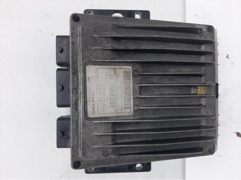 Recambio de centralita motor uce para renault modus confort dynamique referencia OEM IAM 8200398934  