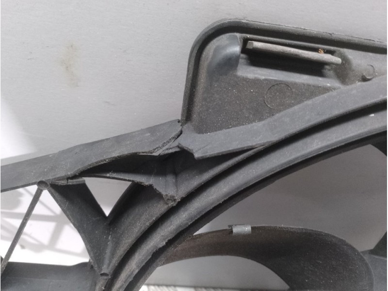 Recambio de electroventilador para fiat punto (evo) (199) dynamic referencia OEM IAM 0051813582  