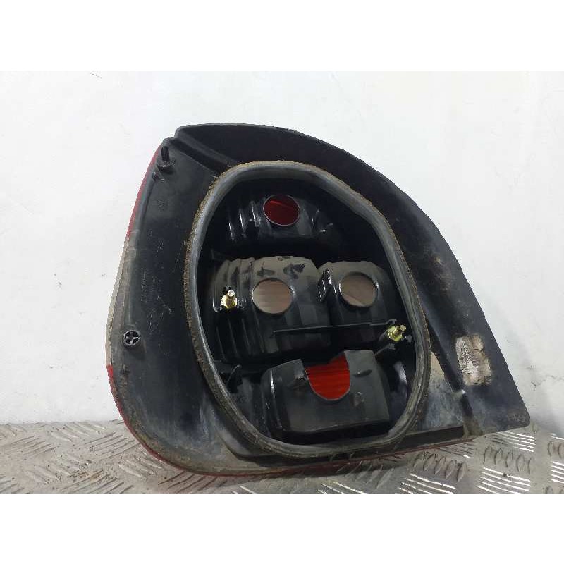 PILOTO TRASERO DERECHO 7700428055  - imagen 2