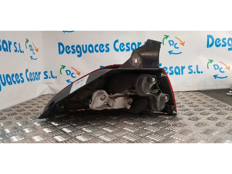 Recambio de piloto trasero derecho para renault megane ii berlina 5p dynamique referencia OEM IAM   