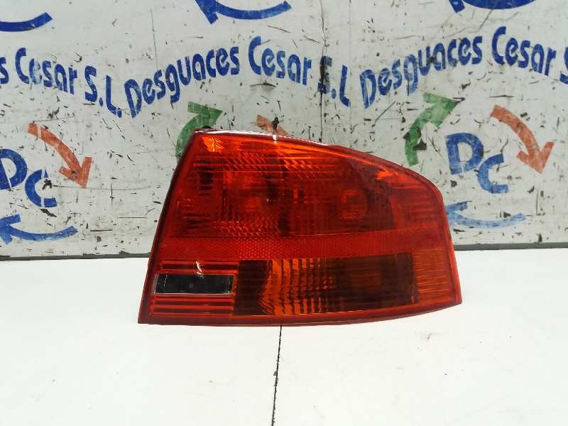 Recambio de piloto trasero derecho para audi a4 avant (8e) 2.0 tdi referencia OEM IAM   