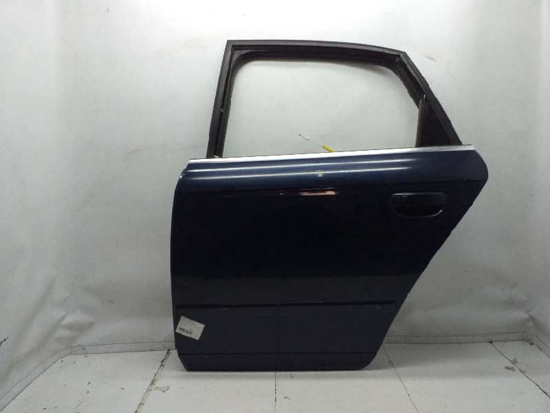Recambio de puerta trasera izquierda para audi a4 avant (8e) 2.0 tdi referencia OEM IAM  AZUL 