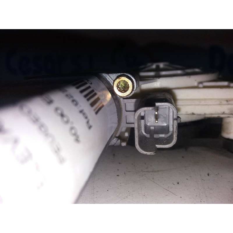 Recambio de elevalunas delantero derecho para peugeot 307 break / sw (s1) xr clim plus referencia OEM IAM 9222J9 ELECTRICO 2 PIN