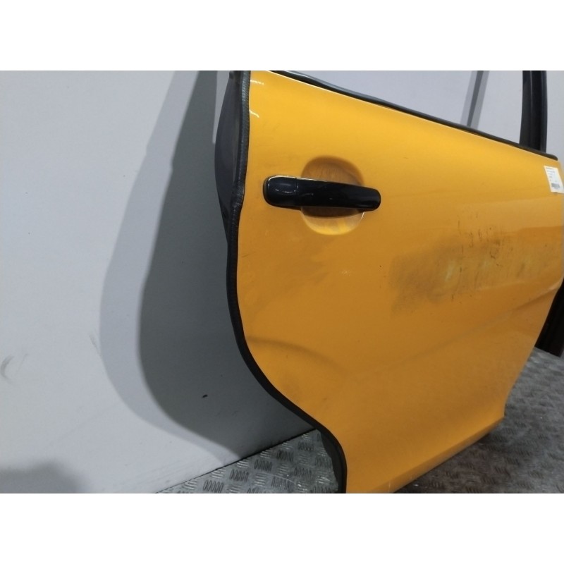 PUERTA TRASERA DERECHA TAXI  - imagen 2