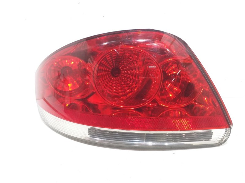 Recambio de piloto trasero izquierdo para fiat linea (110) dynamic referencia OEM IAM 51753758  