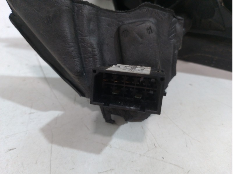 Recambio de retrovisor izquierdo para audi a4 berlina (b5) 1.9 tdi referencia OEM IAM  ELECTRICO AZUL