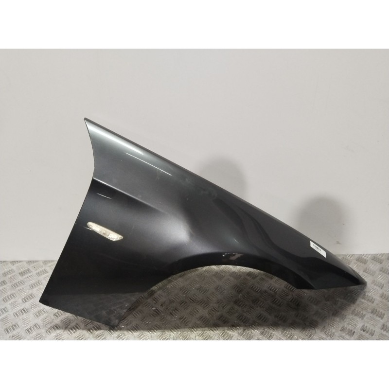 ALETA DELANTERA DERECHA 41357135680 GRIS - imagen 1