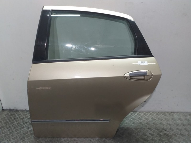 Recambio de puerta trasera izquierda para fiat linea (110) dynamic referencia OEM IAM  ORO 